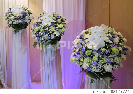 胡蝶蘭が入った供花 胡蝶蘭が入った供花 88175724