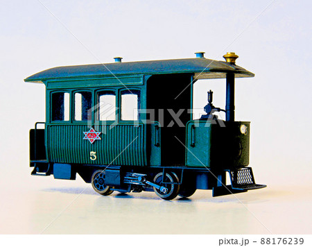 蒸気動車の鉄道模型 88176239