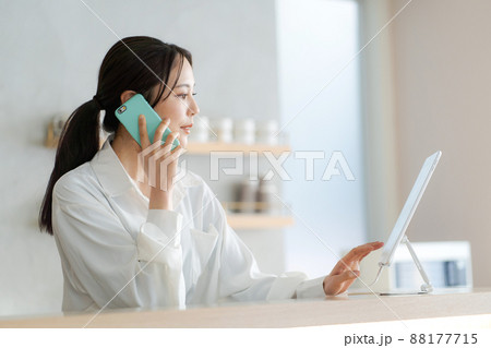 サロン　受付スタッフ 88177715