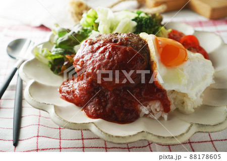 ロコモコ丼(ハンバーグ) ロコモコ丼(ハンバーグ) 88178605
