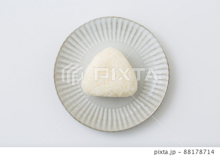 おにぎり 88178714