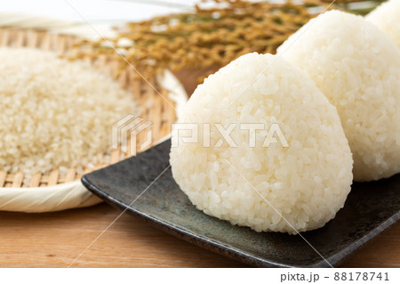 おにぎり 88178741