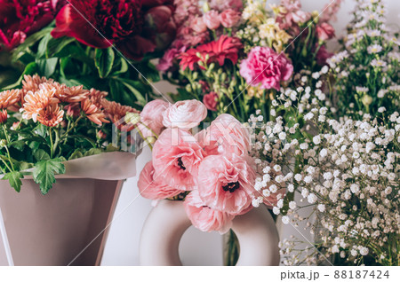 A lot of different flowers 88187424