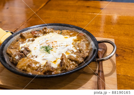 ご当地グルメ、焼きカレーライス ご当地グルメ、焼きカレーライス 88190165