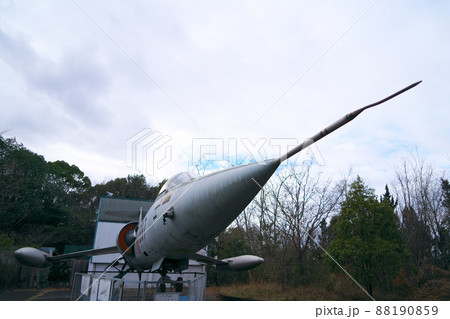京山ロープウェイ遊園跡に置かれているF104J戦闘機の前方部 岡山県岡山市北区 京山ロープウェイ遊園跡に置かれているF104J戦闘機の前方部 岡山県岡山市北区 88190859