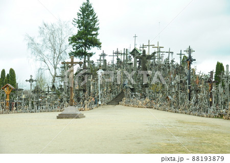 十字架の丘 88193879