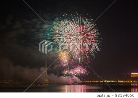 Night view of the New Year fireworks over Macau Tower Night view of the New Year fireworks over Macau Tower 88194050