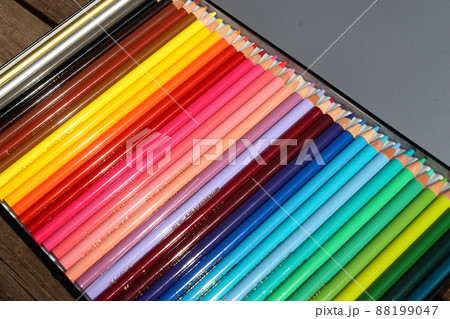 カラフルな色鉛筆 鮮やかなweb背景 テクスチャ カラフルな色鉛筆 鮮やかなweb背景 テクスチャ 88199047