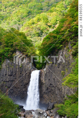 苗名滝（新潟県） 88199355