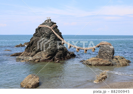 夫婦岩_二見輿玉神社_伊勢 夫婦岩_二見輿玉神社_伊勢 88200945