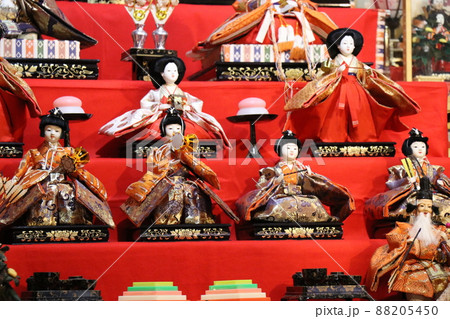 山口　長府　忌宮神社　大雛人形展 88205450