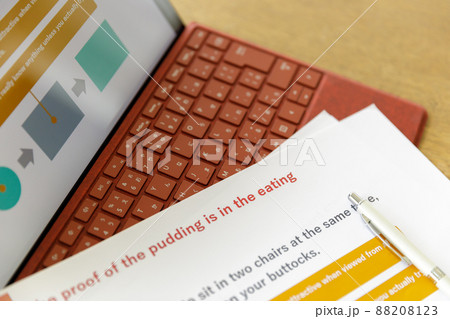 タブレットとスマホ タブレットとスマホ 88208123