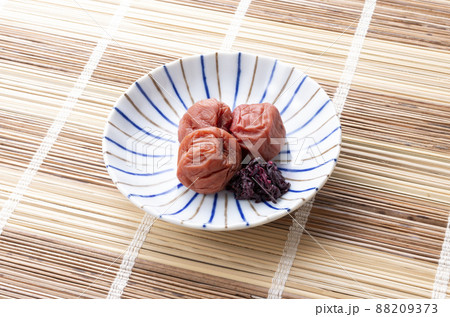 梅干し 88209373