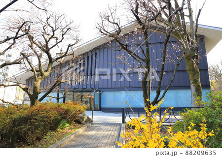 板橋区立美術館　東京都板橋区赤塚 88209635