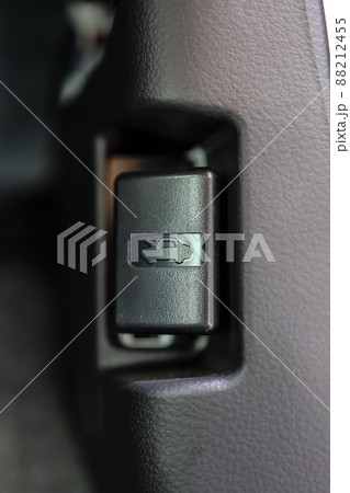 ボンネットスイッチ 88212455