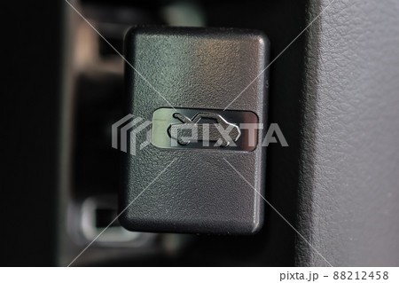 ボンネットスイッチ 88212458