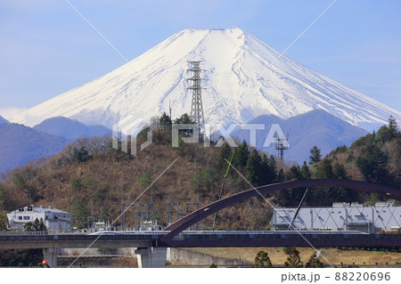 富士山とリニア中央新幹線 88220696