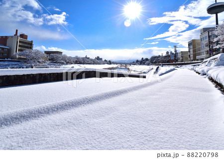 金沢市 犀川冬景色 金沢市 犀川冬景色 88220798