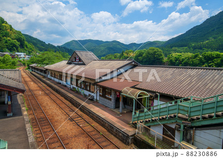 わたらせ渓谷鉄道 水沼駅 ホーム 駅舎 初夏の風景 わたらせ渓谷鉄道 水沼駅 ホーム 駅舎 初夏の風景 88230886