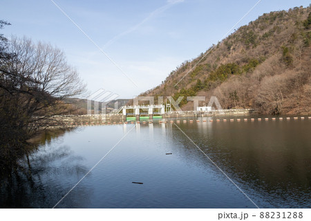 妙義湖　群馬県安中市 88231288