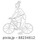 自転車に乗る女性のモノクロイラスト 88234612