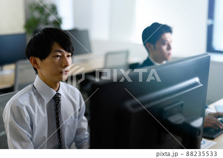 ビジネスシーン 88235533
