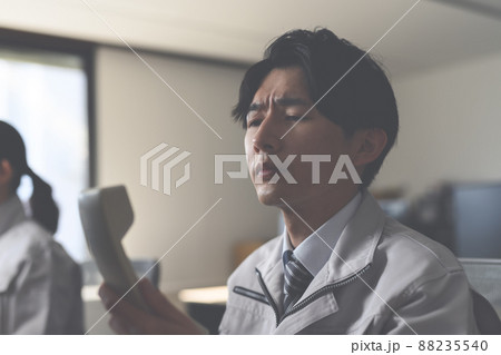 ビジネスシーン ビジネスシーン 88235540