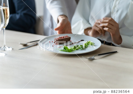 レストラン　ランチ　ディナー 88236564