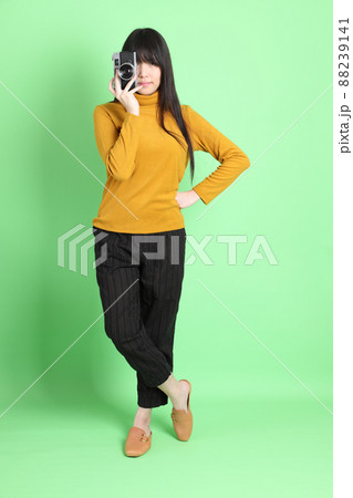 Young Asian Girl Young Asian Girl 88239141