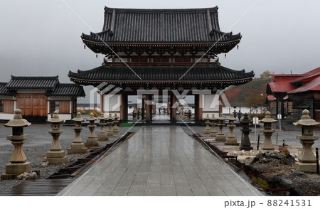 寺院建築霊場恐山山門 88241531