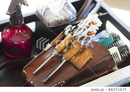 美容師さんのハサミ 美容師さんのハサミ 88251675