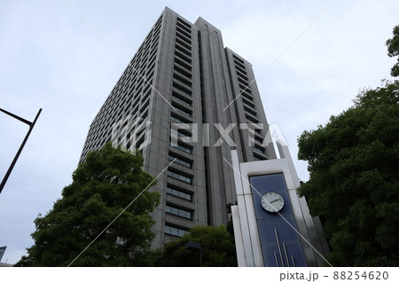 厚生労働省・環境省 厚生労働省・環境省 88254620