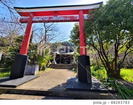 阿久根護国神社　戸柱公園内　阿久根市　鹿児島県 88263783