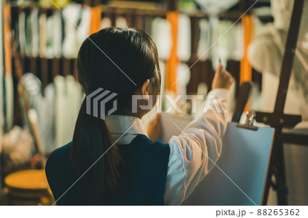 現役美大受験 88265362