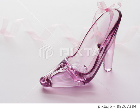 シンデレラのガラスの靴 88267384