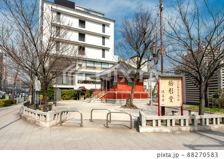 東京都台東区の浅草寺駒形堂 88270583