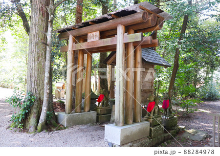 島根県出雲市「須佐神社 稲荷社」 島根県出雲市「須佐神社 稲荷社」 88284978