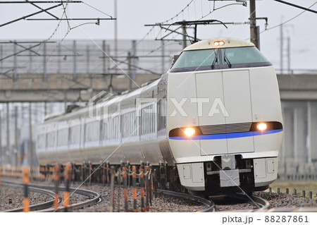北陸本線　加賀笠間－美川　JR西日本　683系　T4x編成（金沢）　サンダーバード 88287861