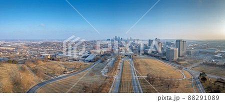 Drone panorama of World War II memorial with Kansas City skyline during sunrise Drone panorama of World War II memorial with Kansas City skyline during sunrise 88291089