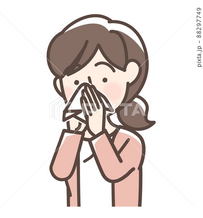 鼻をかんでいる女性 88297749