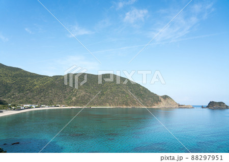 奄美大島の屋鈍海岸 奄美大島の屋鈍海岸 88297951