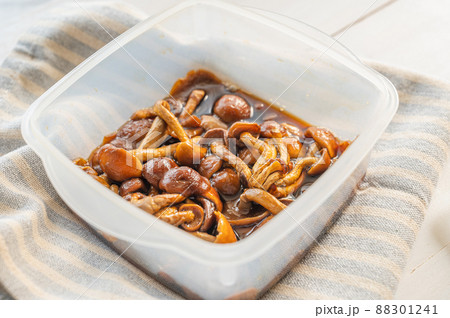 レンジ料理　なめこの和え物 88301241