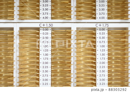 検眼レンズ トライアルレンズ テストレンズの写真素材 [88303292 検眼レンズ トライアルレンズ テストレンズの写真素材 [88303292