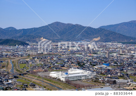 福井県敦賀市の街並み 衣掛山からの眺望 福井県敦賀市の街並み 衣掛山からの眺望 88303644