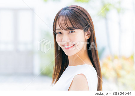若い女性のビューティ 若い女性のビューティ 88304044