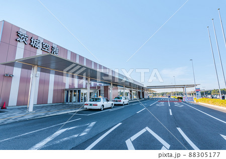 茨城県　快晴の茨城空港 88305177
