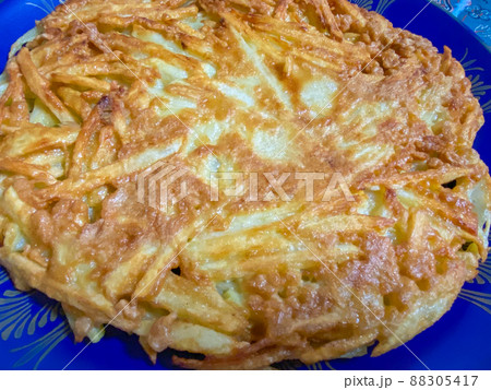 中国家庭料理・煎土豆餅(ジャガイモのガレット) 中国家庭料理・煎土豆餅(ジャガイモのガレット) 88305417