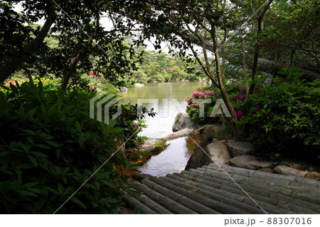 中津万象園 88307016