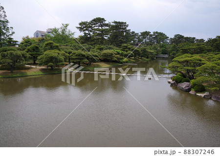 中津万象園 88307246