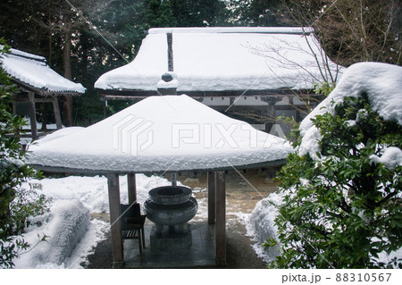 雪の金剛輪寺2022年1月 88310567